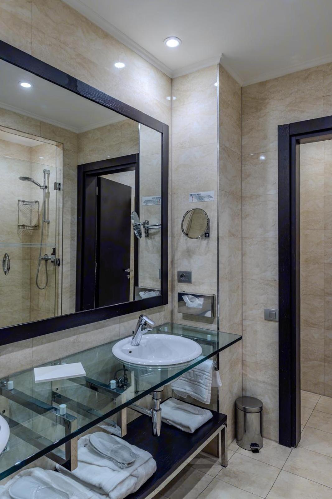 Hotel Rivo تيميشورا المظهر الخارجي الصورة