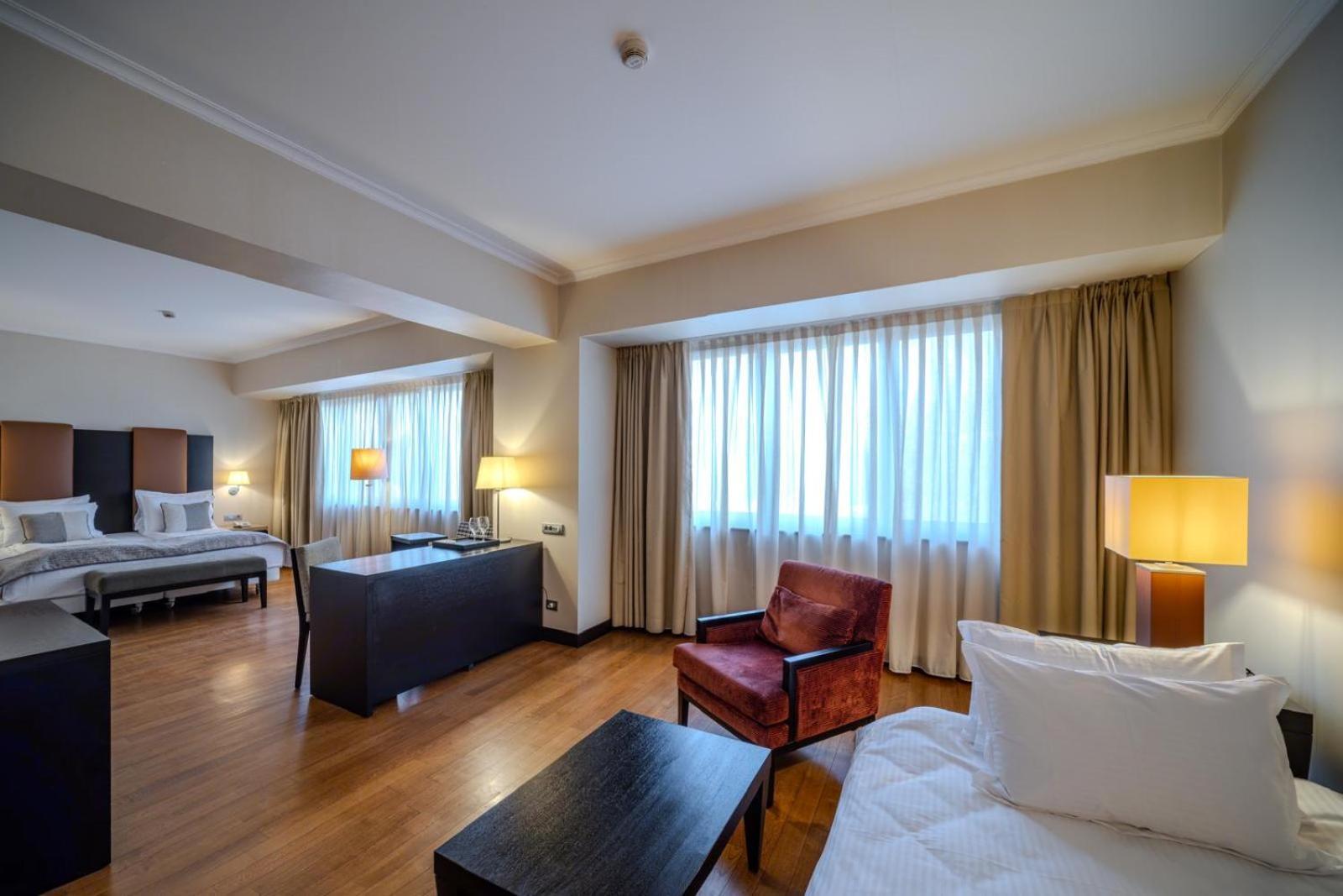 Hotel Rivo تيميشورا المظهر الخارجي الصورة