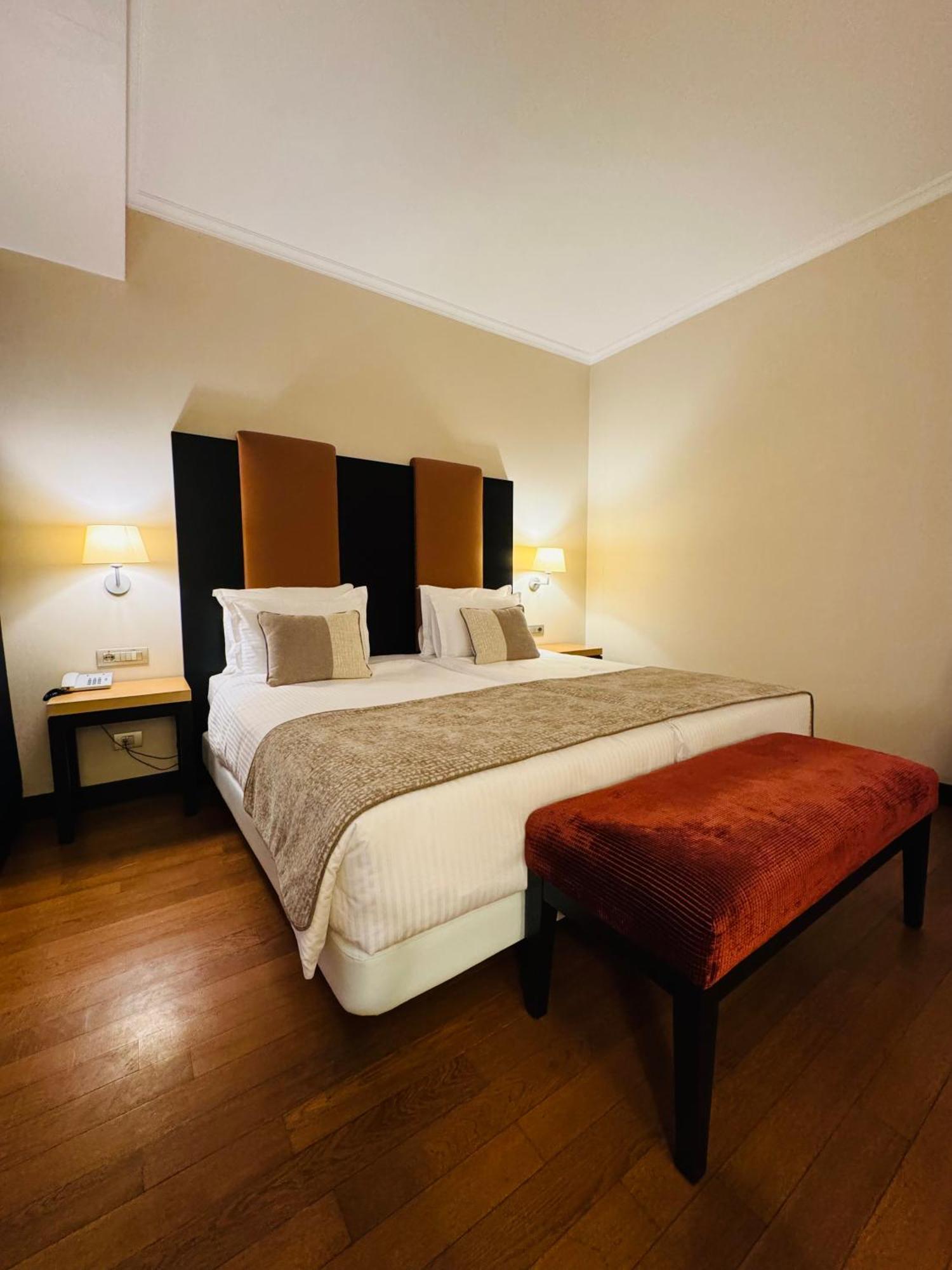Hotel Rivo تيميشورا المظهر الخارجي الصورة